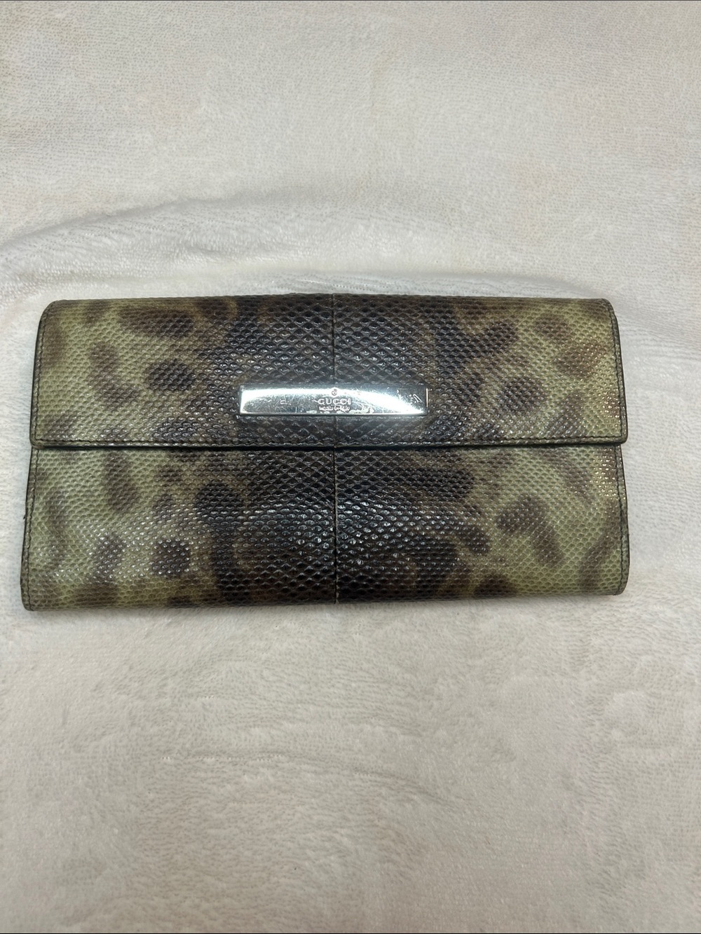 Gucci Green and Brown Leopard-Print Leather Clutch Wallet